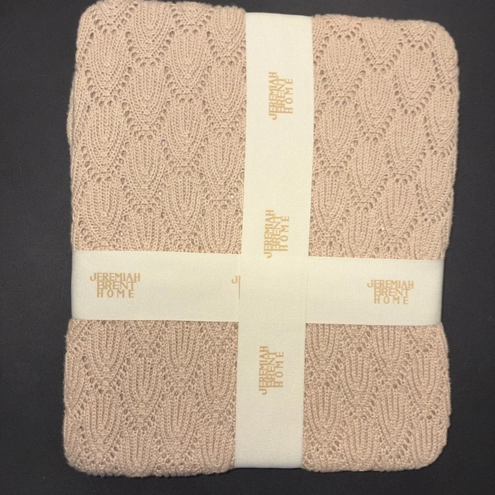 Sand Jeremiah Brent Home 100% Cotton Knitted Pointelle Scallop 50in x 60in 20746